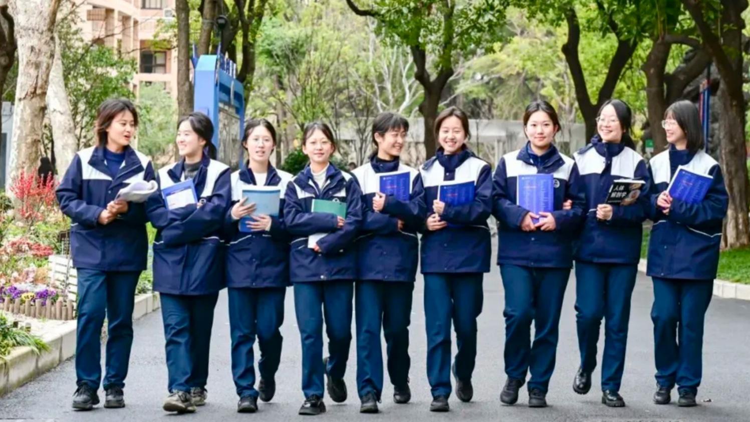 全天候伙伴关系:习近平与卢卡申科对话实录