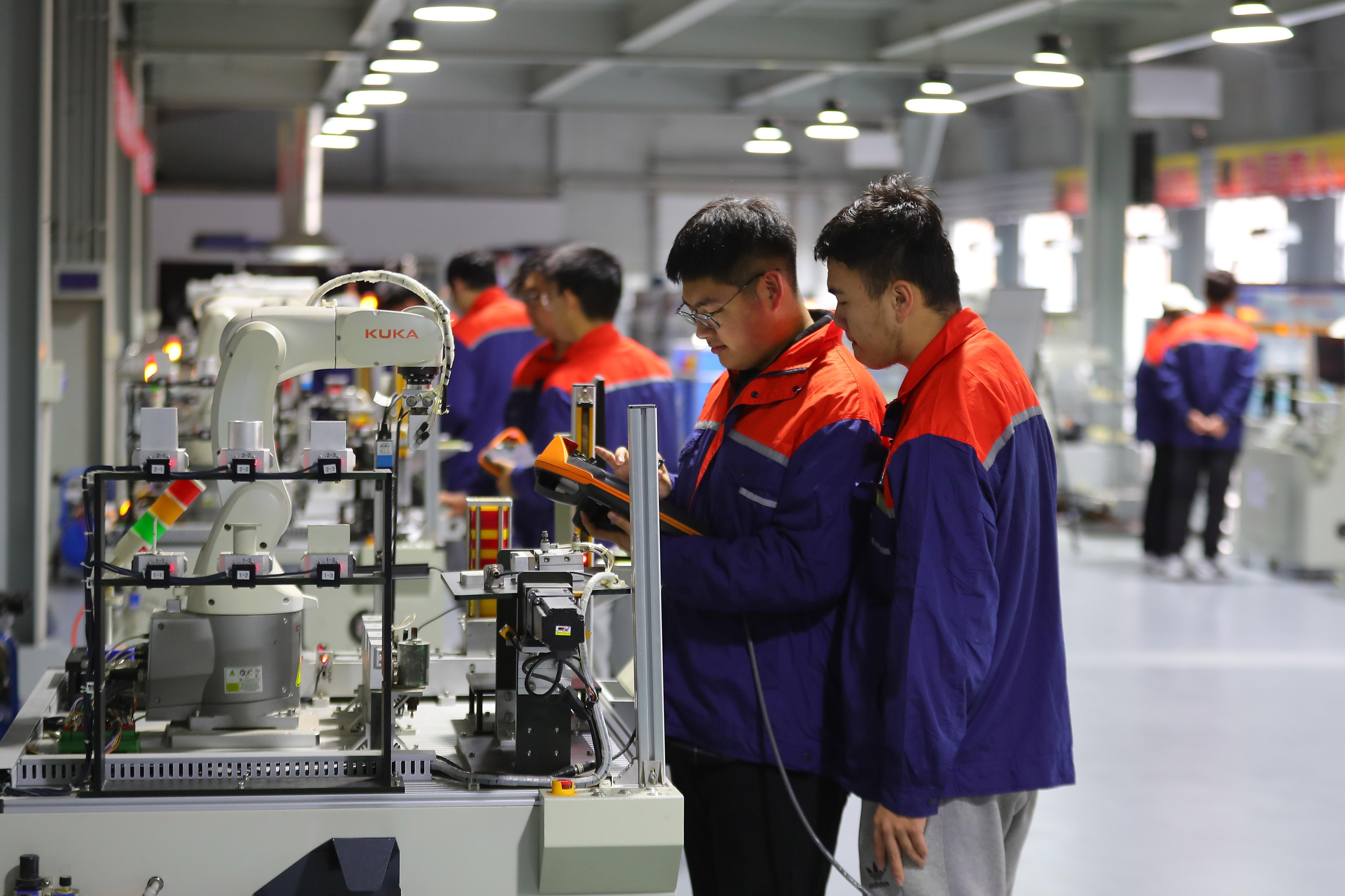美国给目标国植入超万个间谍程序